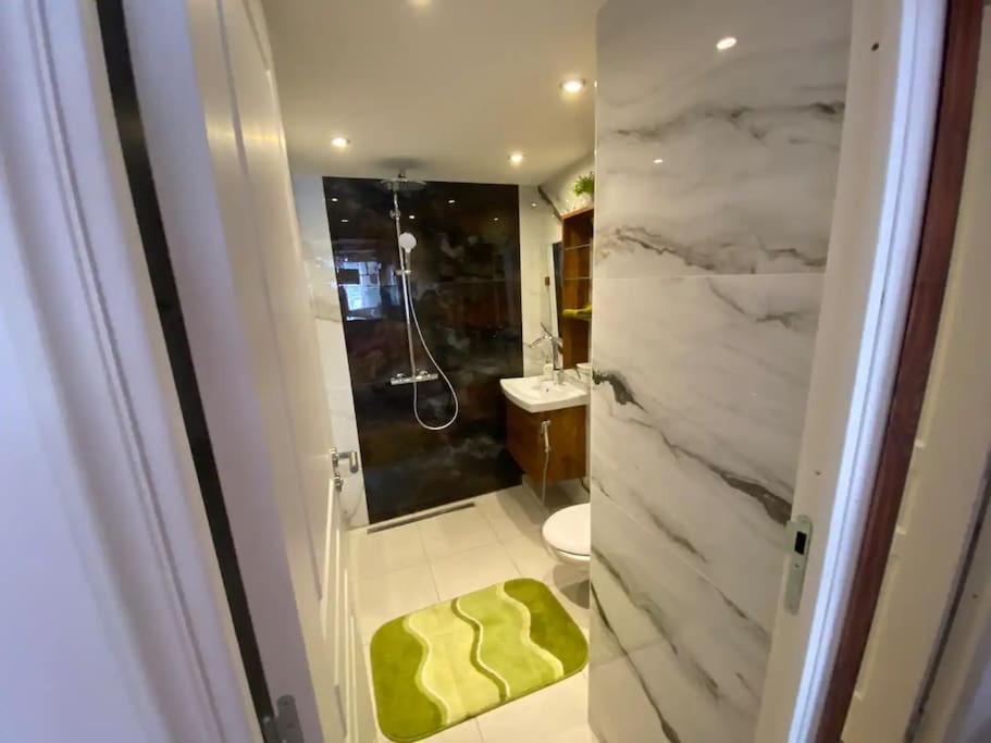 Ravissant Shabby Chic Au Centre De Metz Apartment Exterior foto